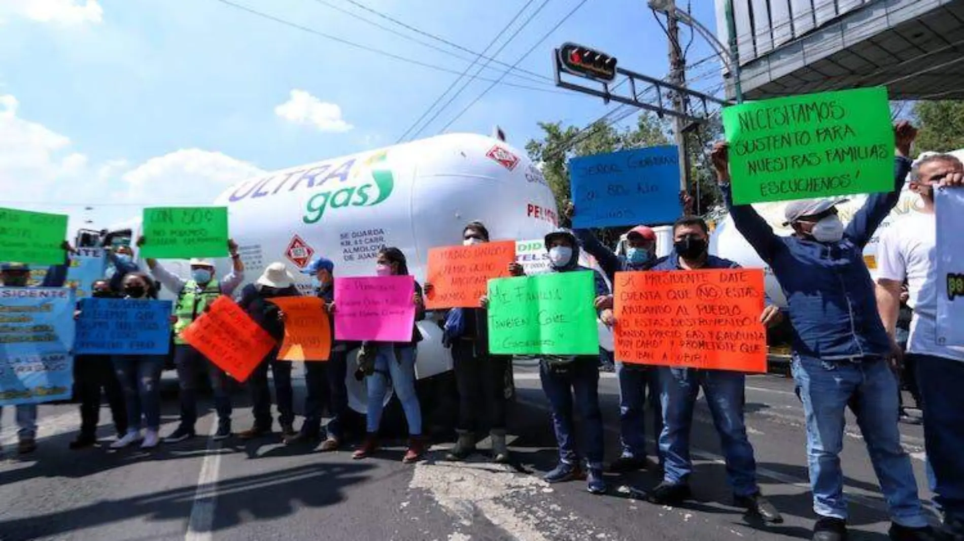 Gaseros protestan en CDMX por bajo margen de ganancias 5